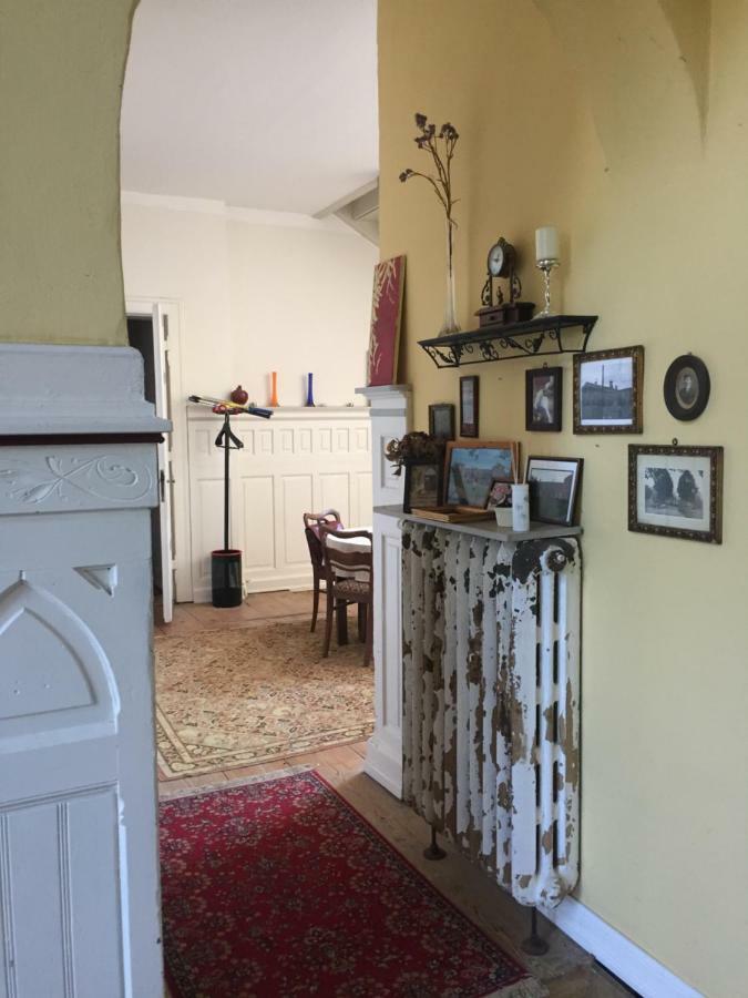 Apartamento Gutshaus Schwarzenhof Dargun Exterior foto